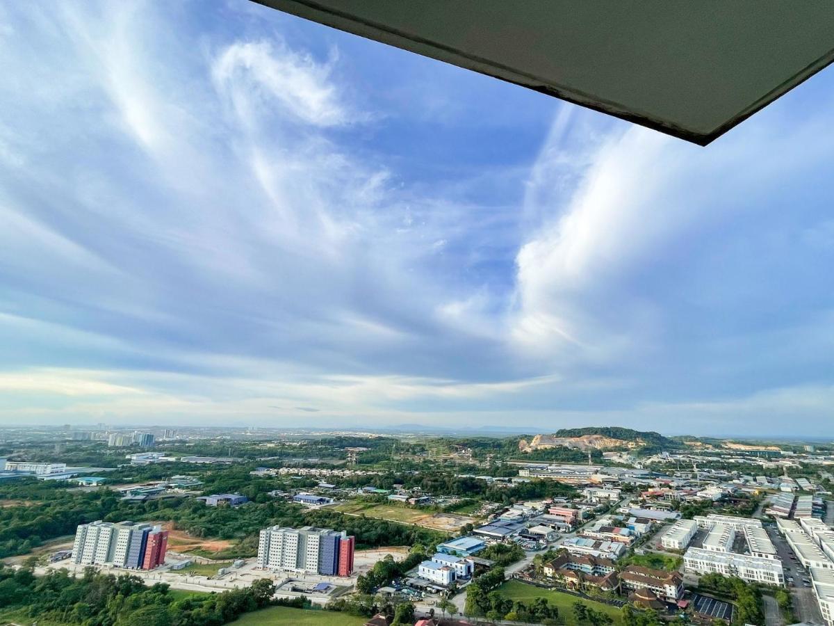 Starry Homes @ Green Haven 2Beds 2Bath+Pool View Масаи Екстериор снимка